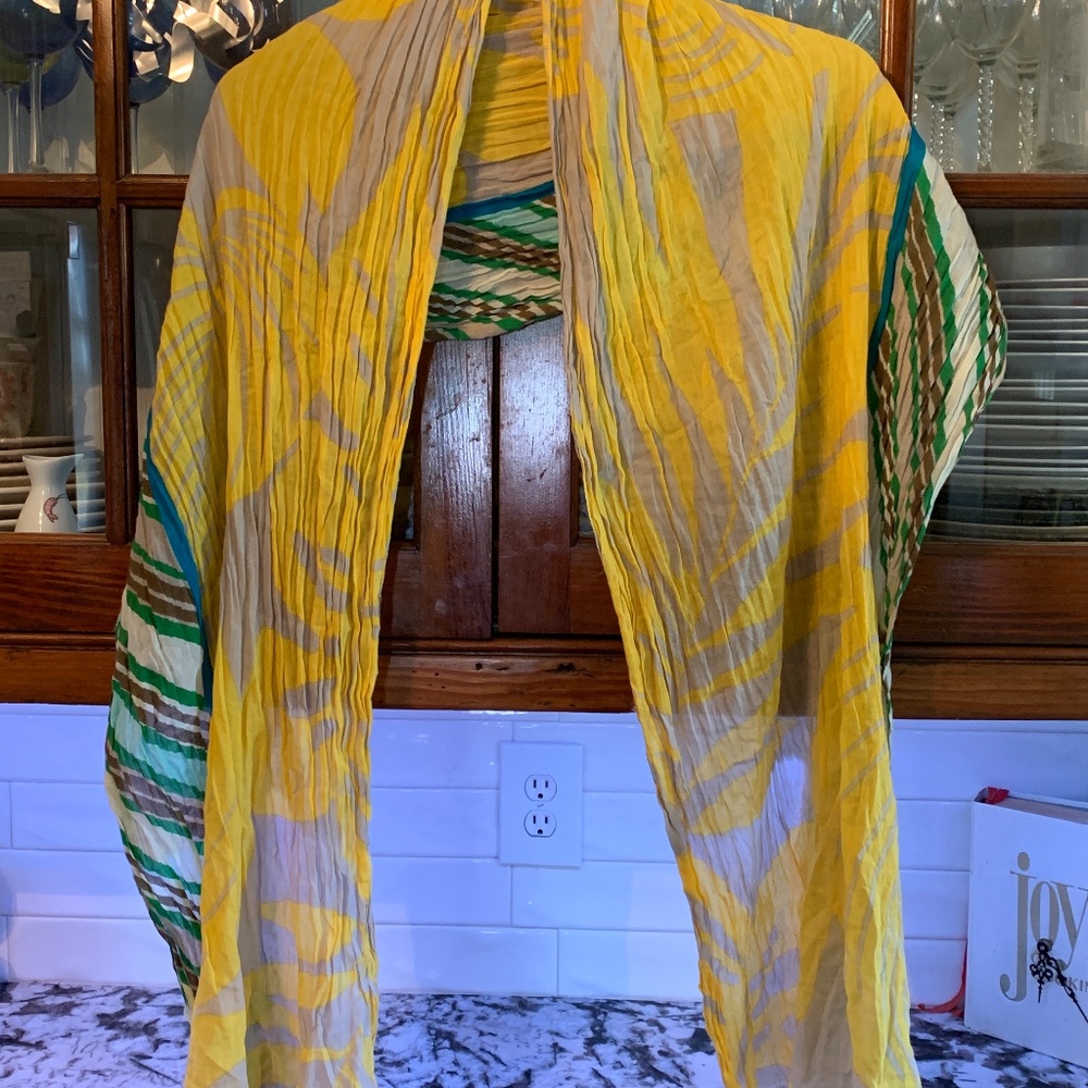 Large beautiful‎ Ann Taylor scarf wrap. Gently used. Retail 69